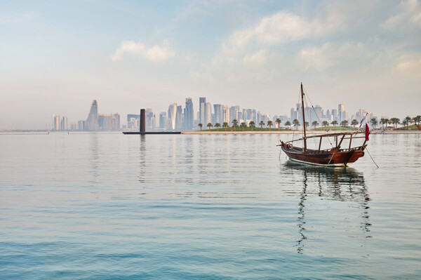 Qatar to Introduce New Legislation to Attract Investors
