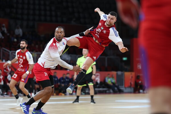 Sharjah Handball Team Loses in Final Seconds