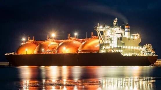 Two Qatari LNG carriers turn back after heading towards Strait of Hormuz